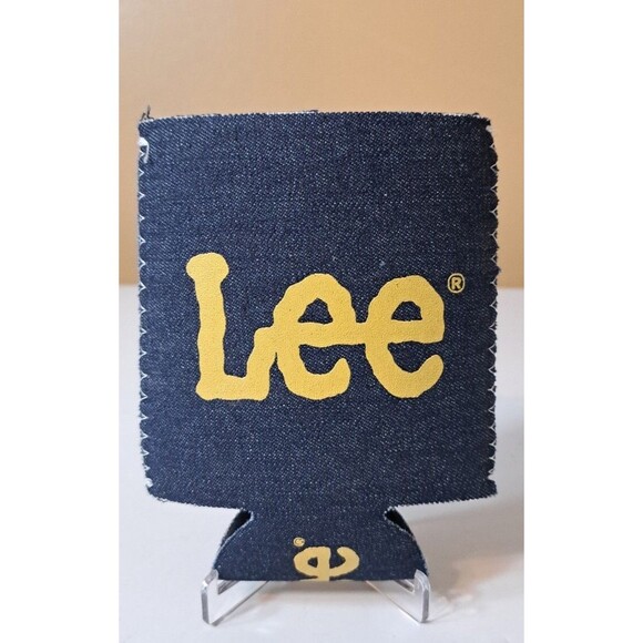 Lee Jeans NEW Coozie Insulation Drinks Beer Collectible Souvenir Vacation - Picture 1 of 2